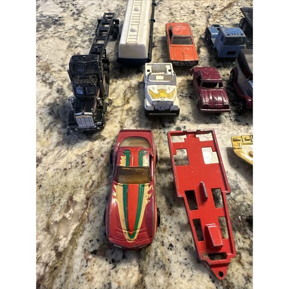 Vintage Diecast Vehicles Lot Mixed Brands - Picture 2 of 12